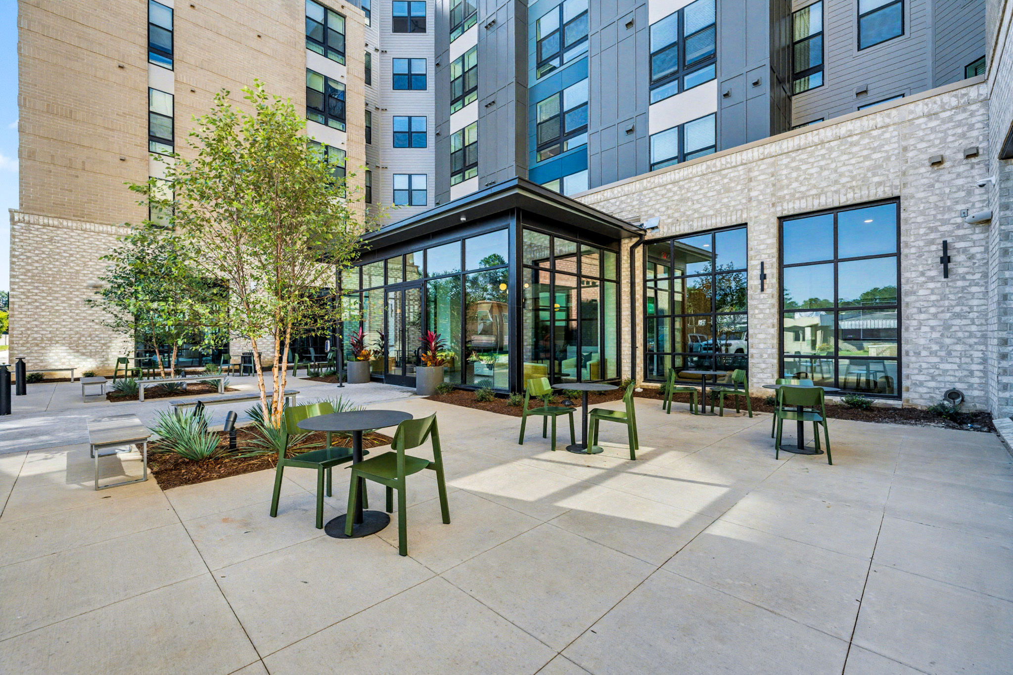 Rael Corp 162 Georgia Ave Amenity Space Building 1000 2000 72